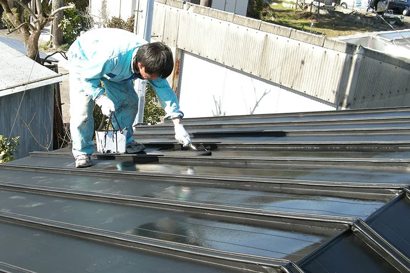 屋根の種類で異なる塗装の必要性